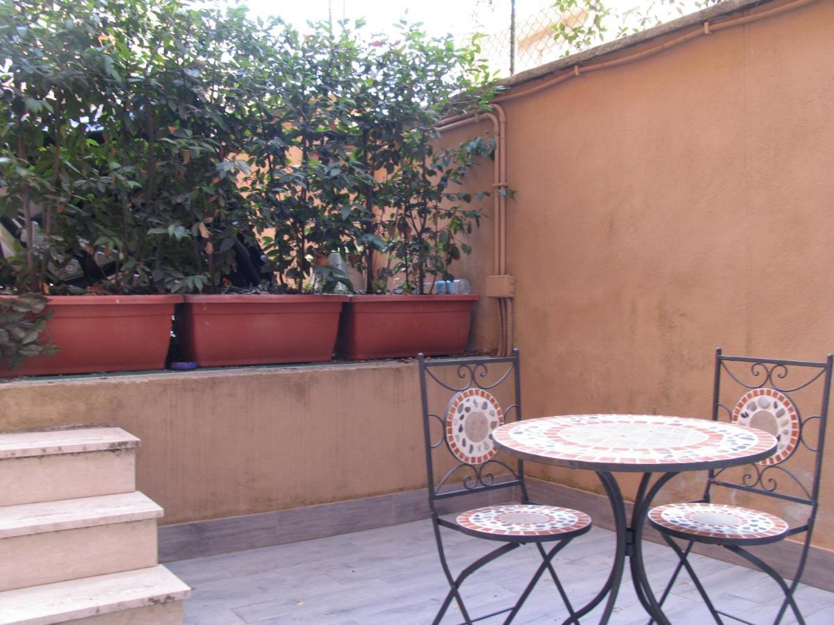 Guest House Piazza Bologna Рим Екстериор снимка